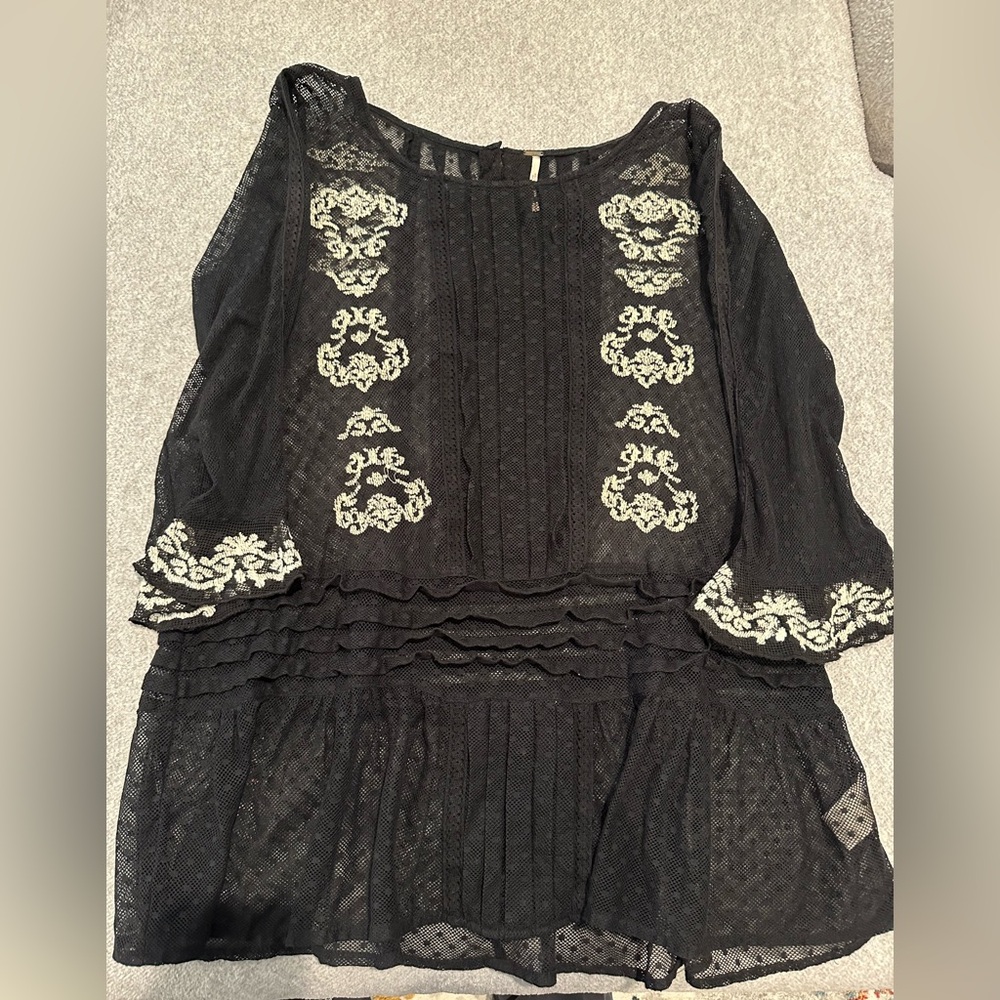Free People Jocelyn Sheer Mesh Lace Embroidered Tunic Black Size Small - Picture 10 of 10